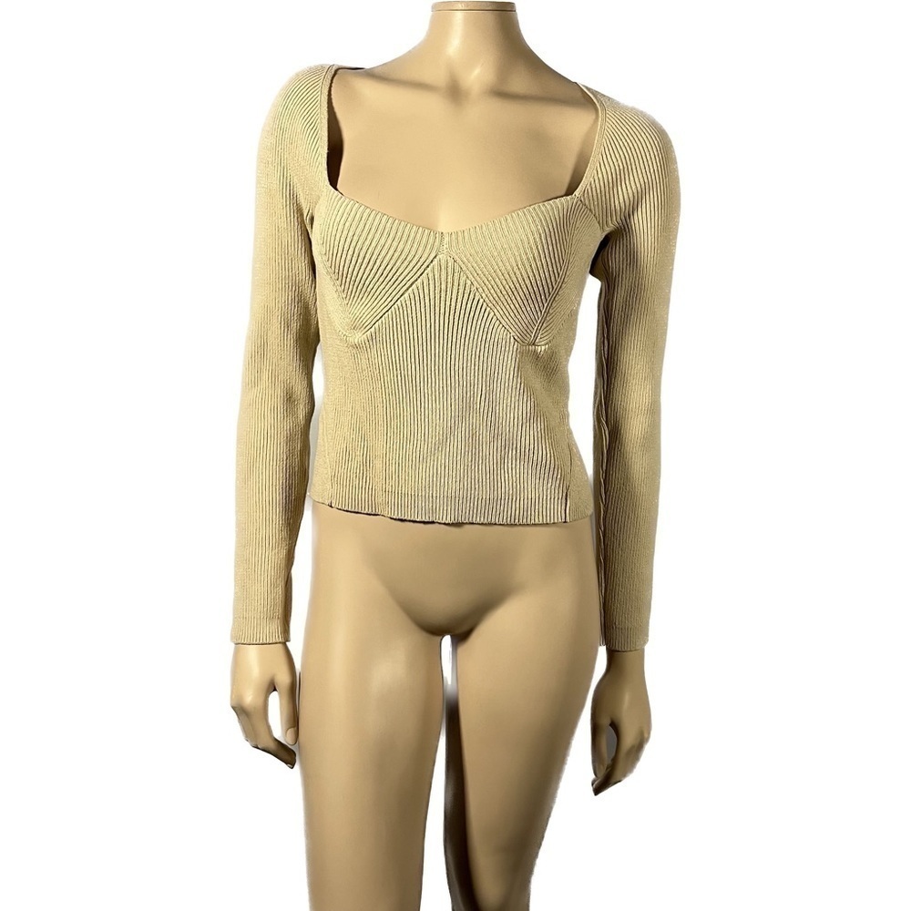 NWOT ASTR the Label Fletcher Ribbed top - Picture 7 of 14
